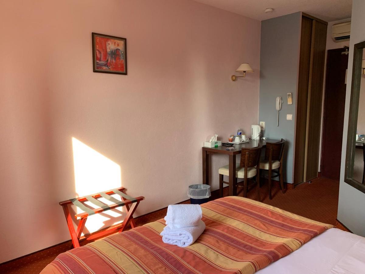 De Gaujac Hotel 3*